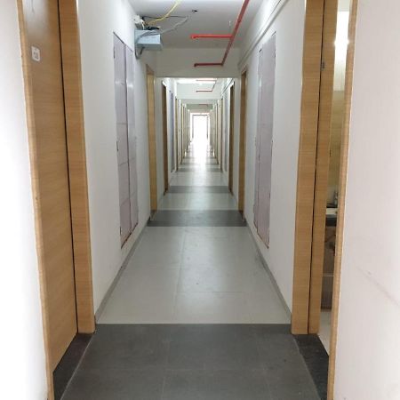 Youthville Boys Hostel Pune Dış mekan fotoğraf